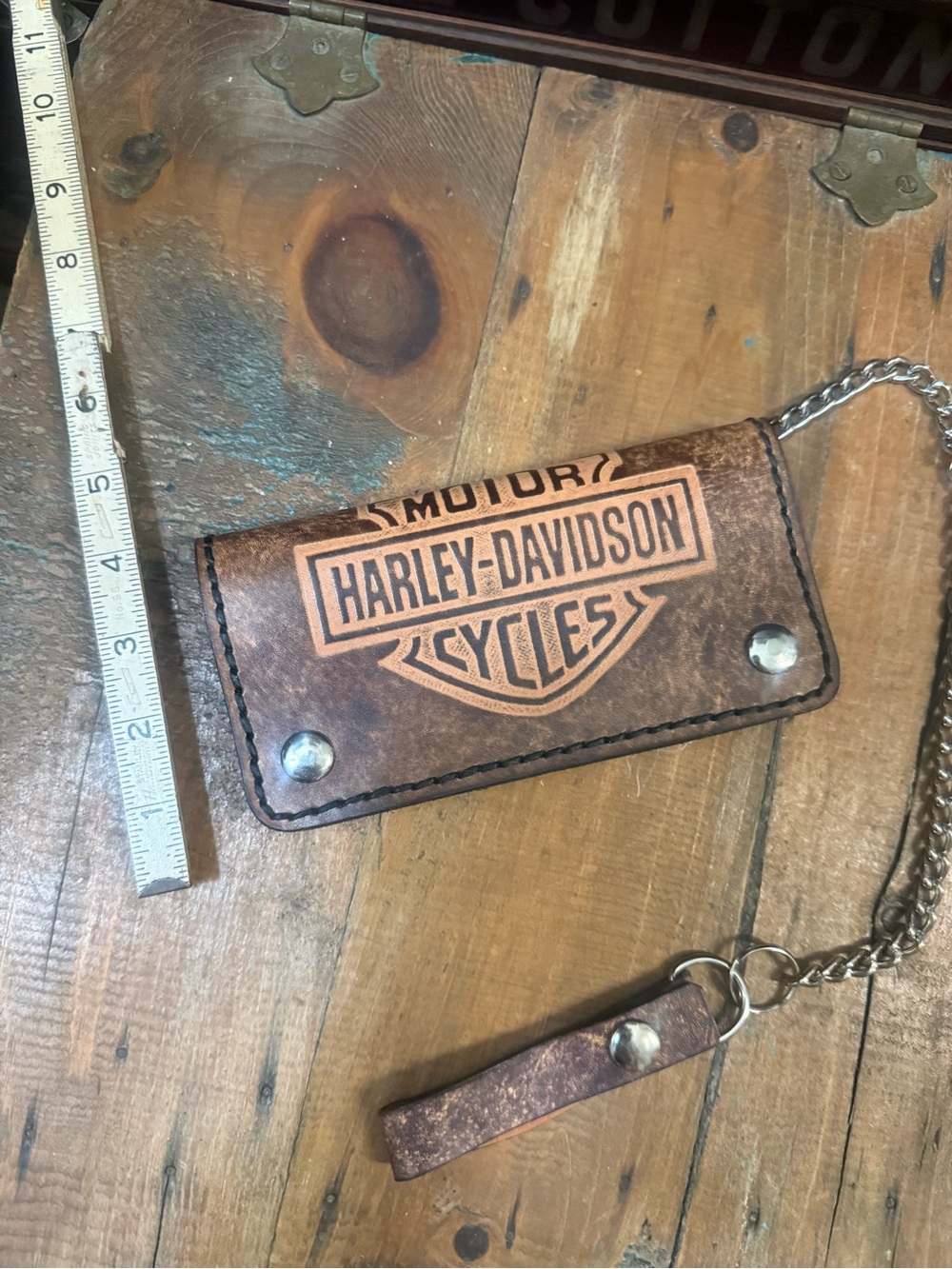 Harley-Davidson leather biker chain wallet. - Picture 5 of 7